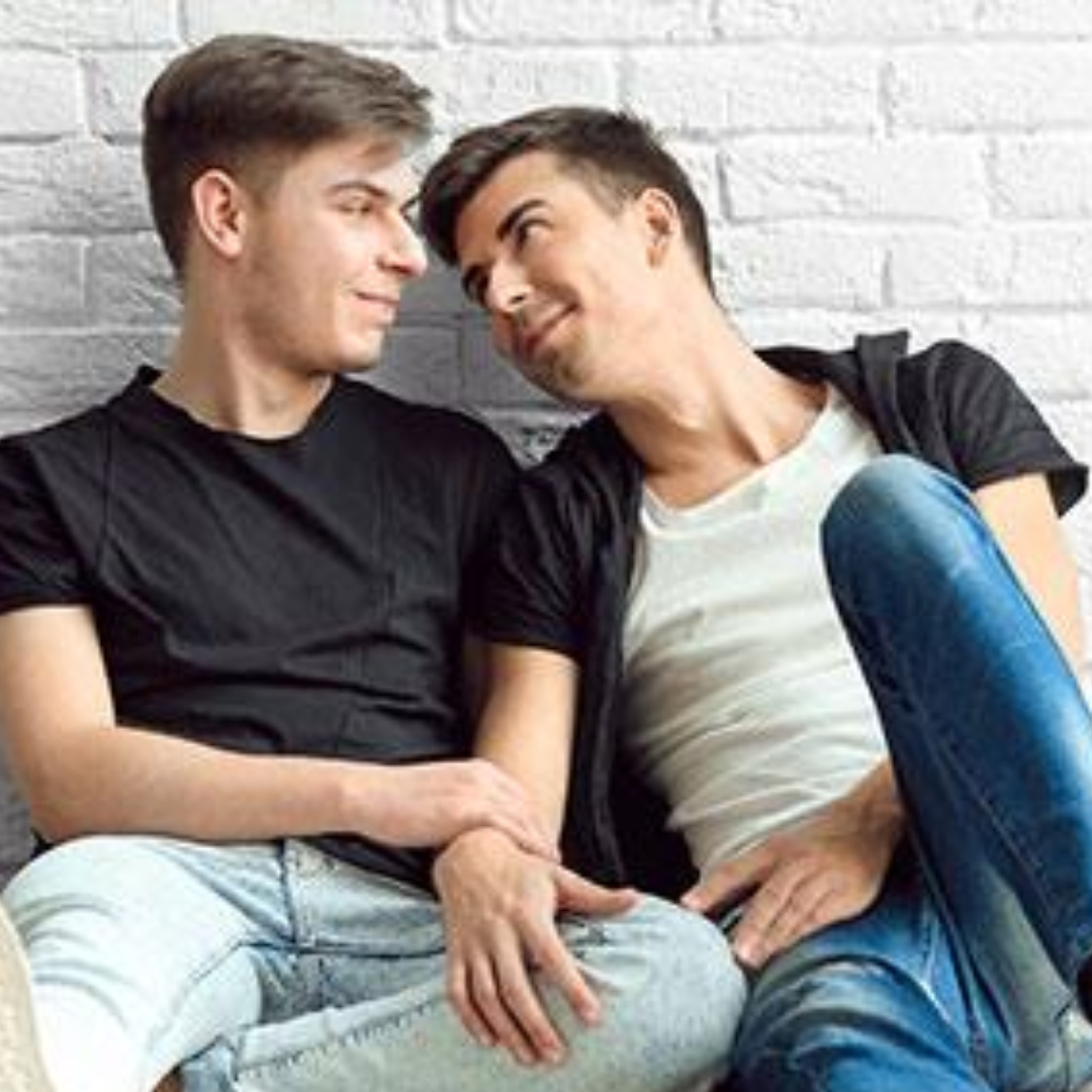 121 Gay Dating Featured Image